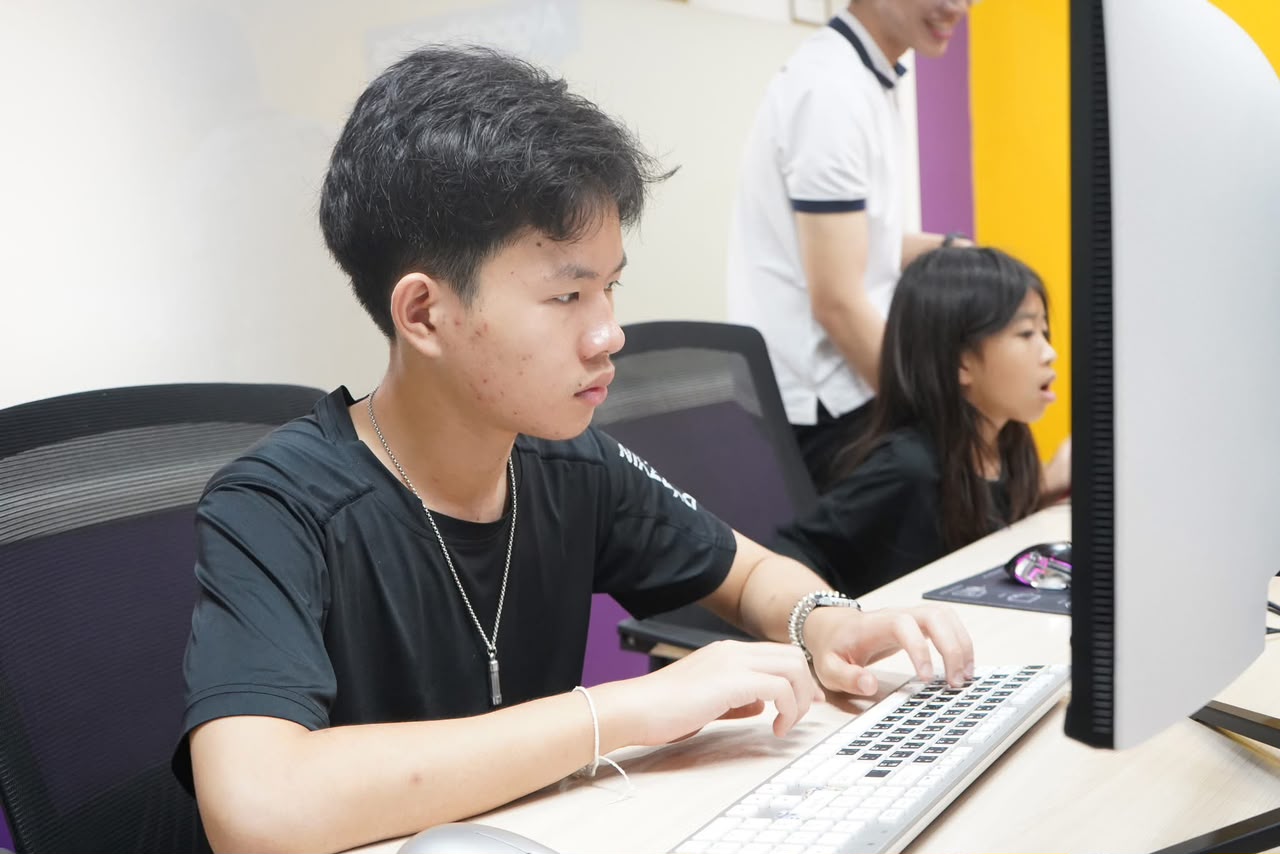 Algorithmics classroom atmosphere