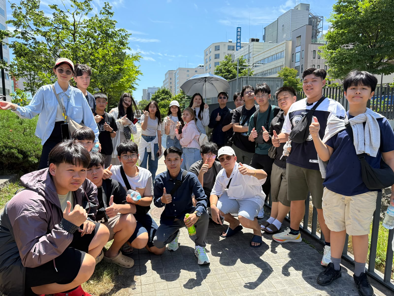 LJP students exploring Japan together